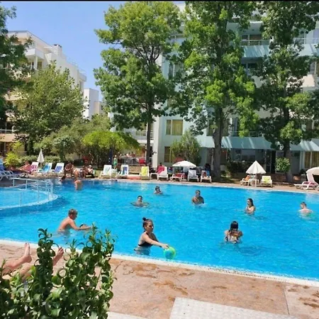 Charming 1-Bed Apartment Apartman Napospart